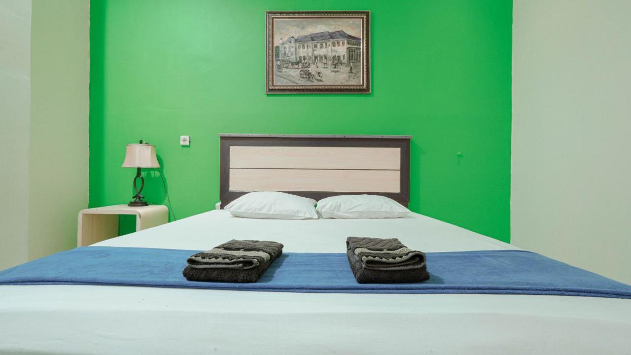 Cabin Hotel Sutomo Yogyakarta Extérieur photo