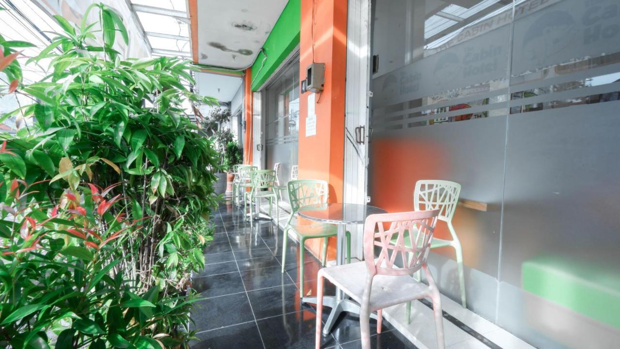 Cabin Hotel Sutomo Yogyakarta Extérieur photo