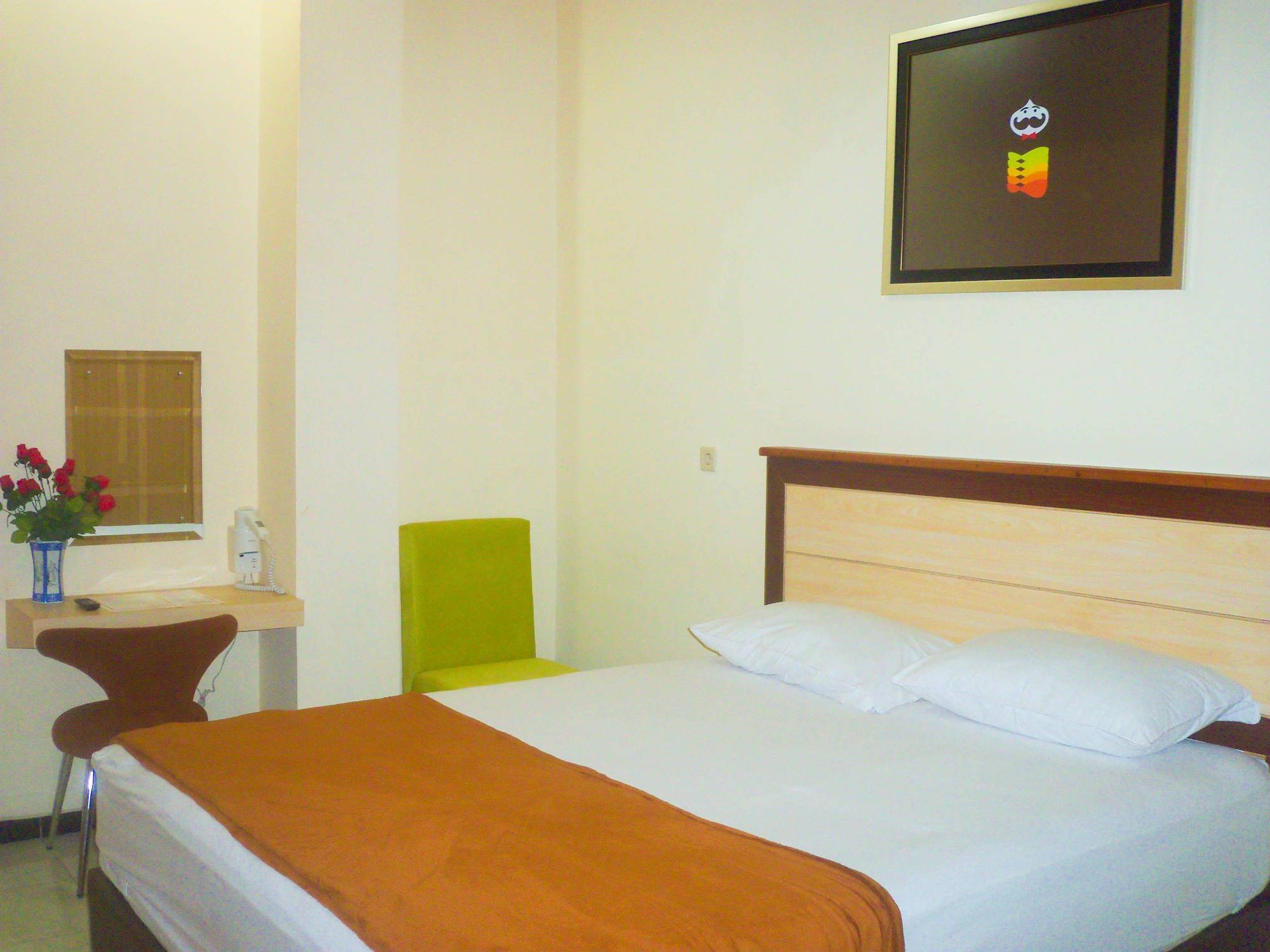 Cabin Hotel Sutomo Yogyakarta Extérieur photo